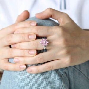 Elegant Pink Floral Ring